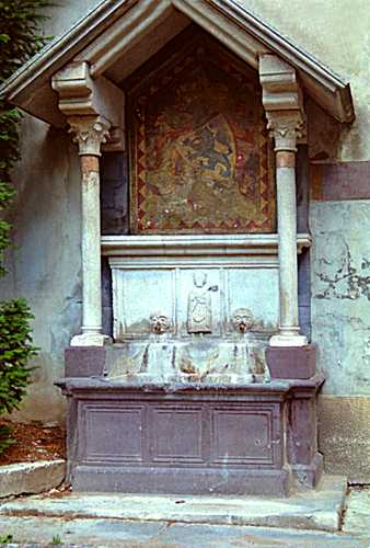 Antica fontana di piazzetta Tito Speri